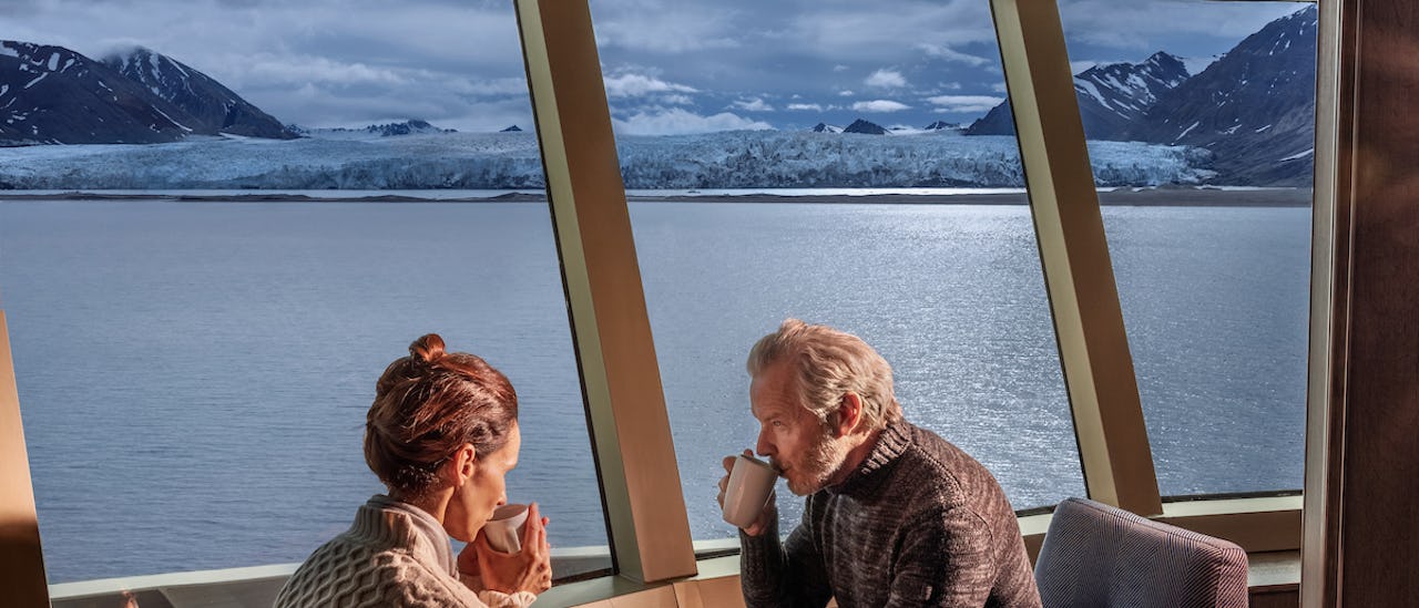 Ettermiddagste i Tor's Observation Lounge