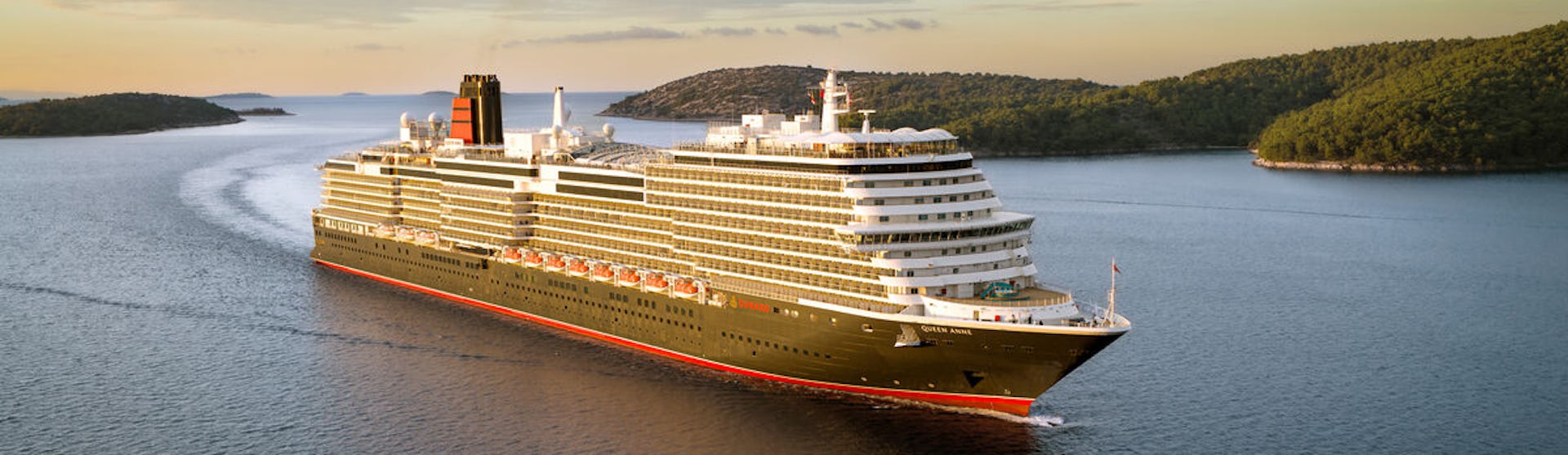 Queen Anne, Cunard, Sibenik (Kroatia)